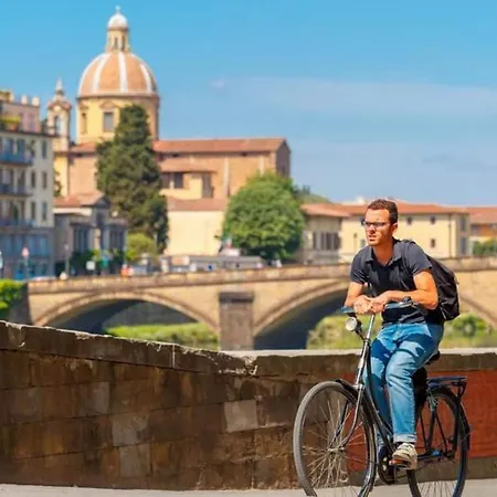 River Rooftop-360°view, Private Parking, Pet, Baby Apartment Florence